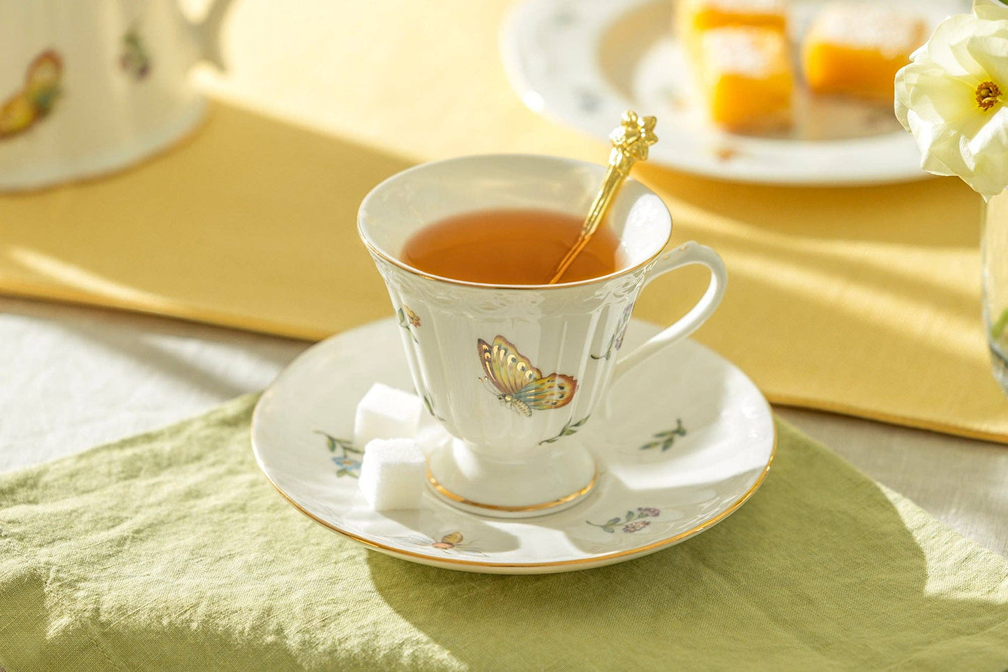 Summer Garden 7 oz Fine Porcelain Tea Cup and Saucer
