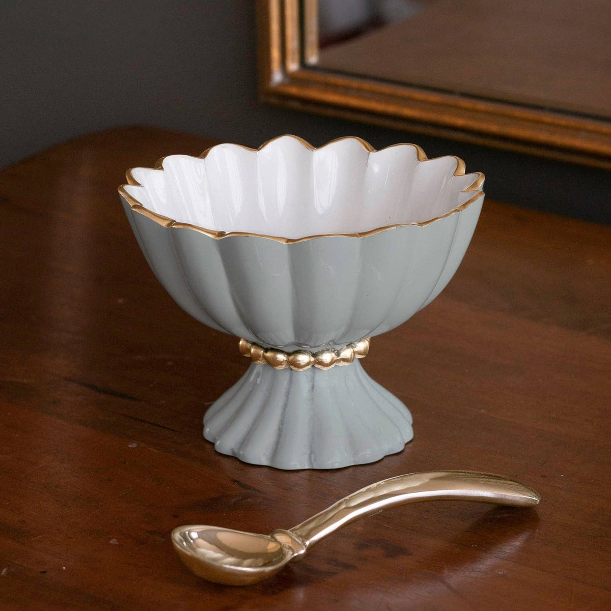 ENCANTO Vienna Mini Pedestal with Spoon (Slate and White)